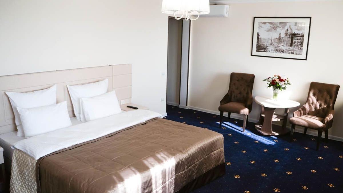 Dostyq Kokshetau Hotel Екстериор снимка