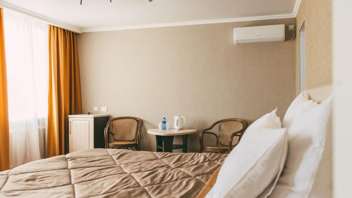 Dostyq Kokshetau Hotel Екстериор снимка