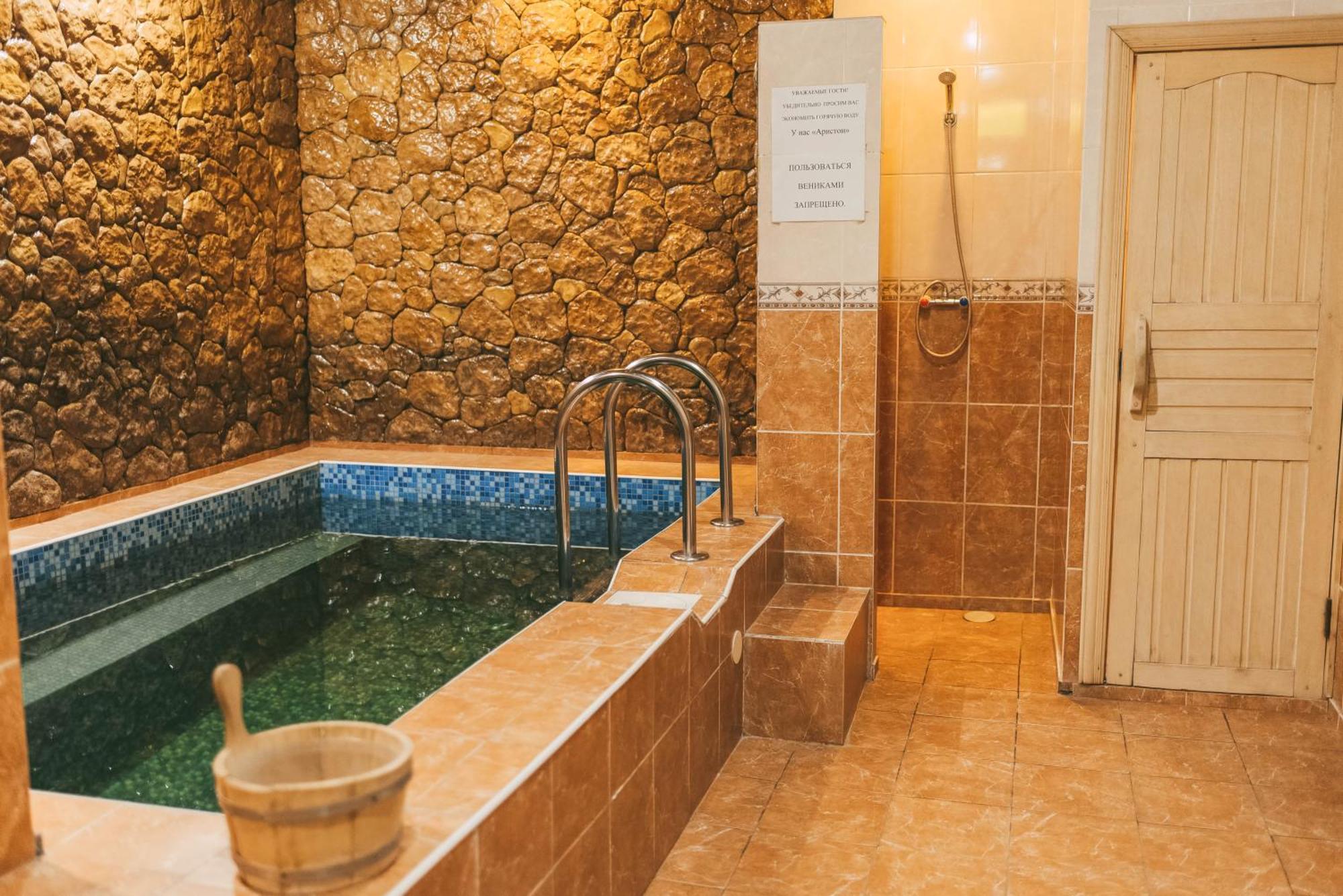 Dostyq Kokshetau Hotel Екстериор снимка
