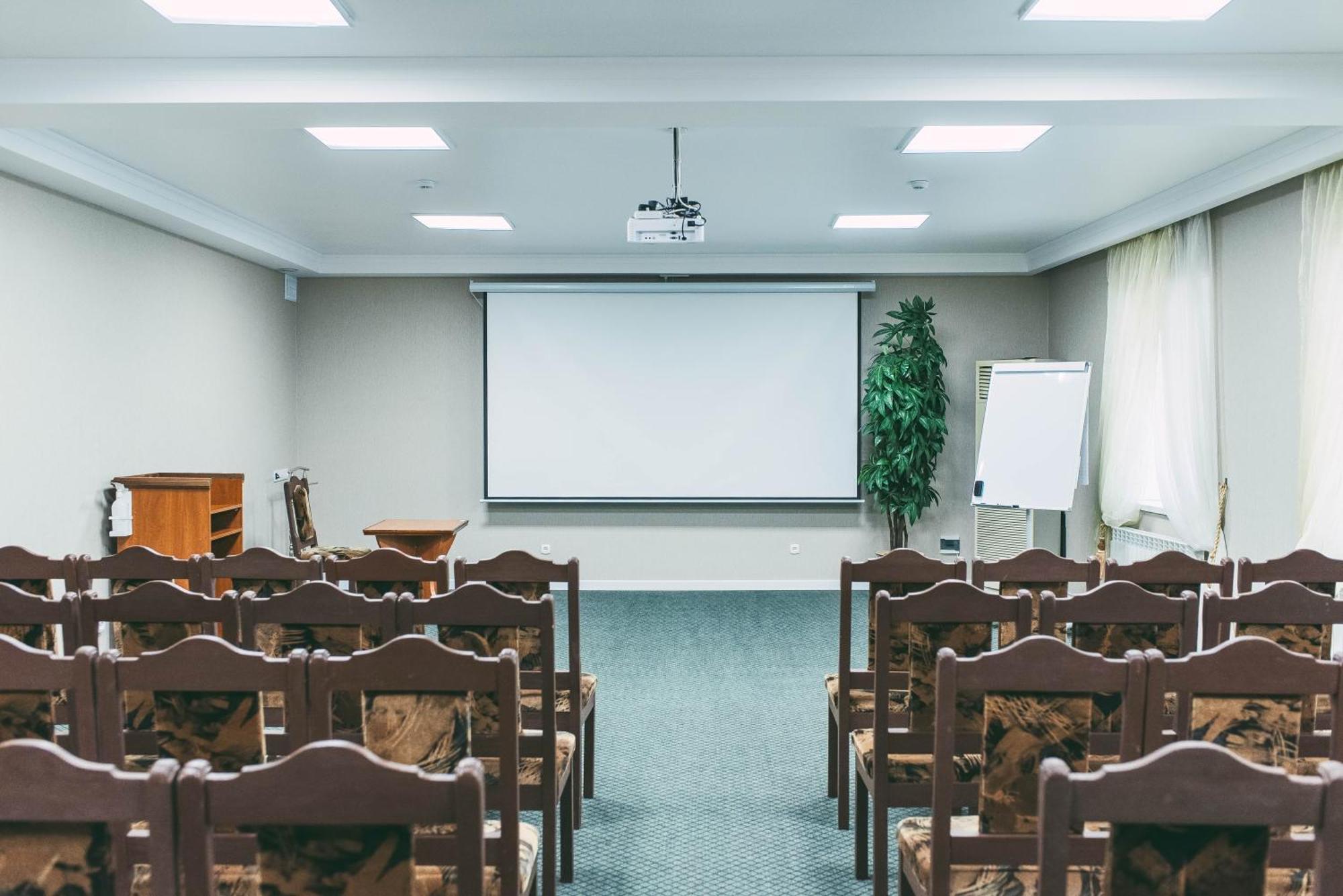 Dostyq Kokshetau Hotel Екстериор снимка