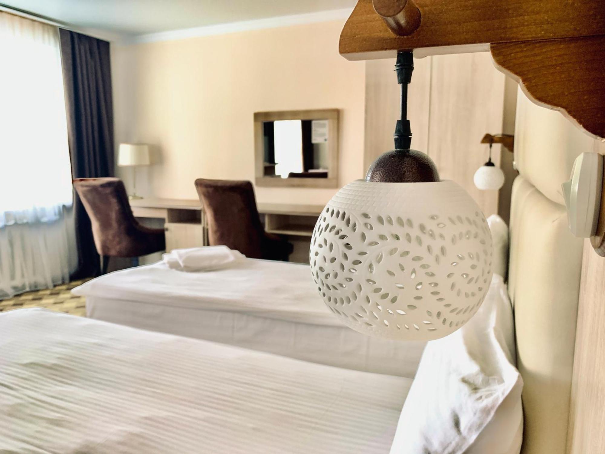 Dostyq Kokshetau Hotel Екстериор снимка