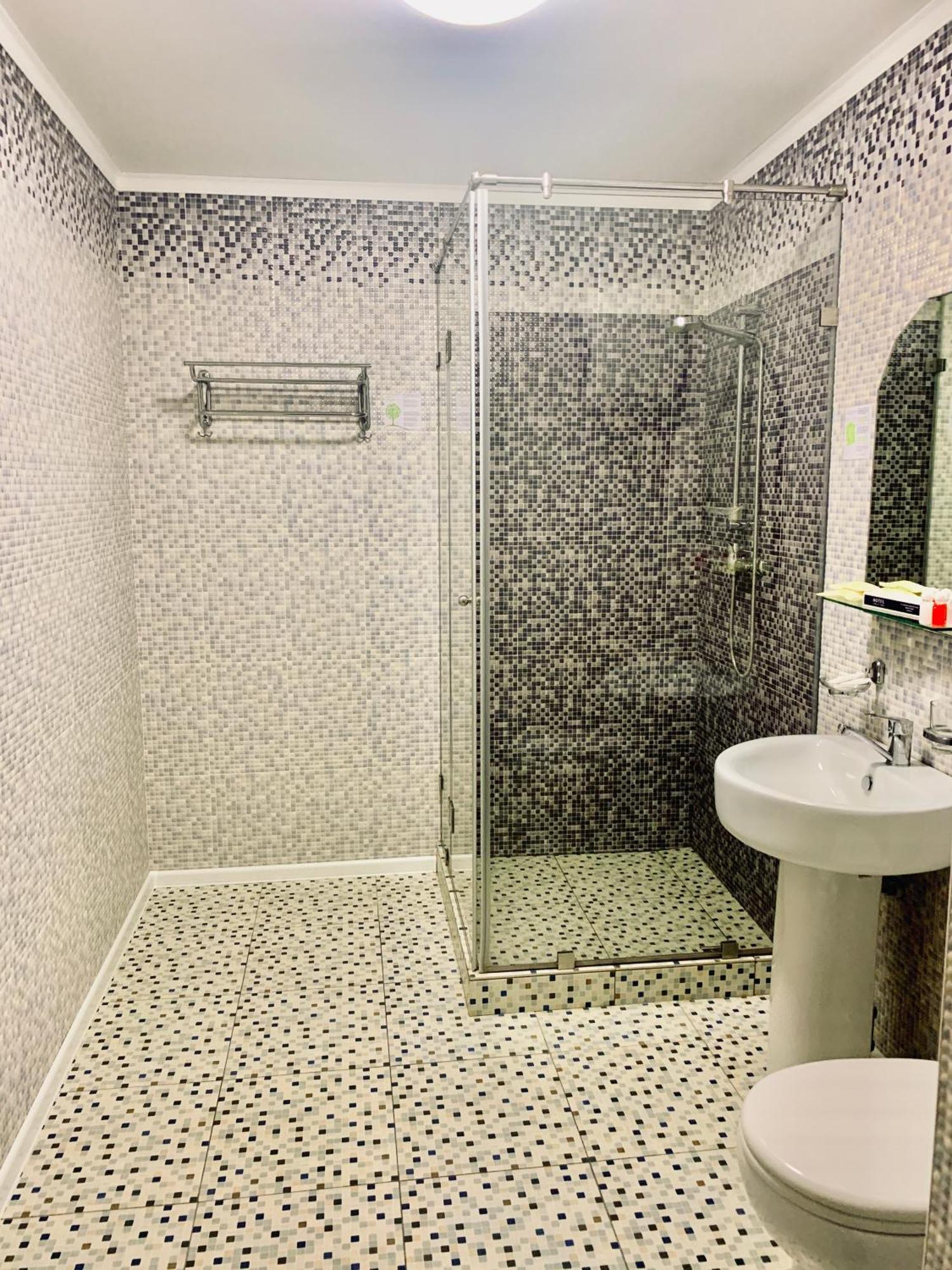 Dostyq Kokshetau Hotel Екстериор снимка